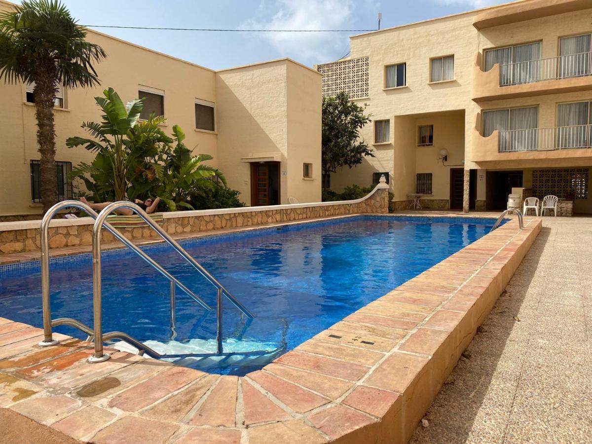 Apartamentos Fabiola I Κάλπε Εξωτερικό φωτογραφία