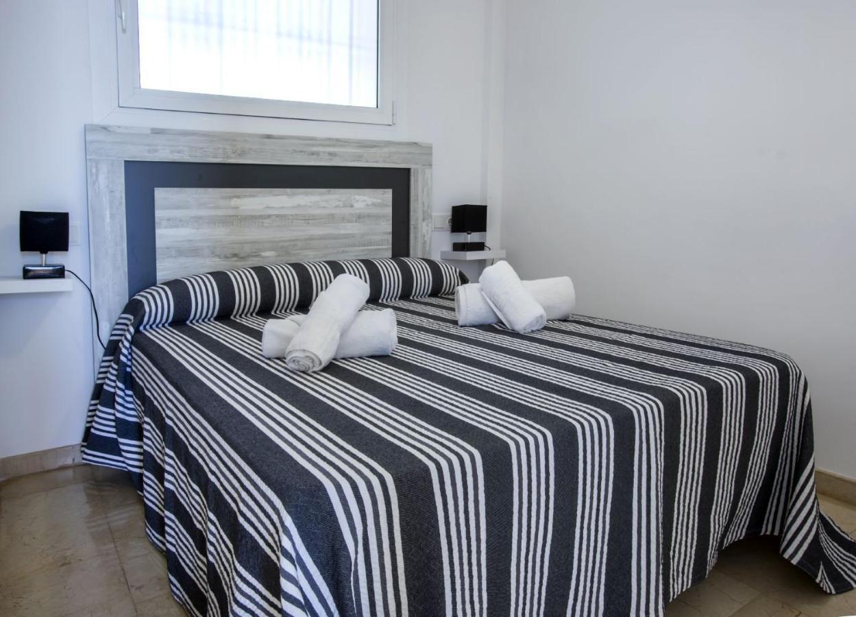 Apartamentos Fabiola I Κάλπε Εξωτερικό φωτογραφία